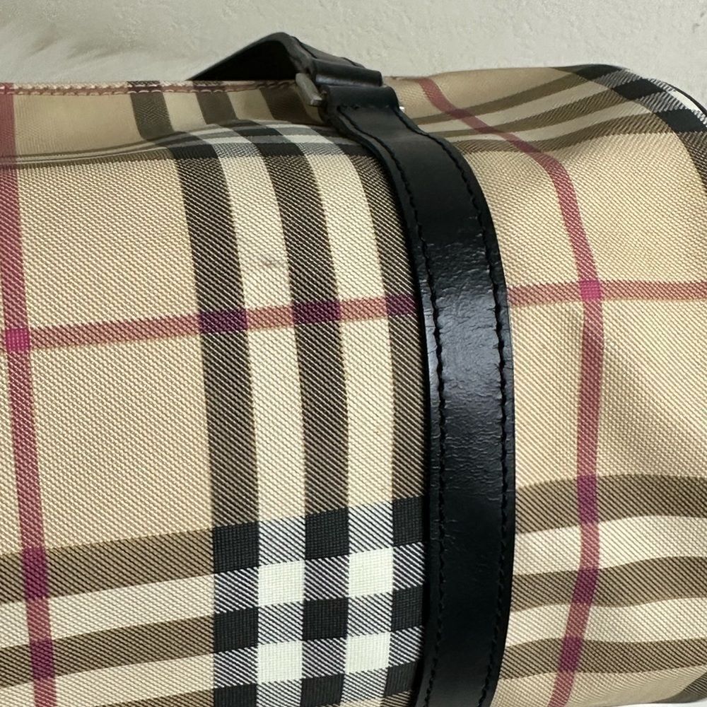 💯Authentic Burberry Papillon Handbag🍀 - Picture 8 of 15